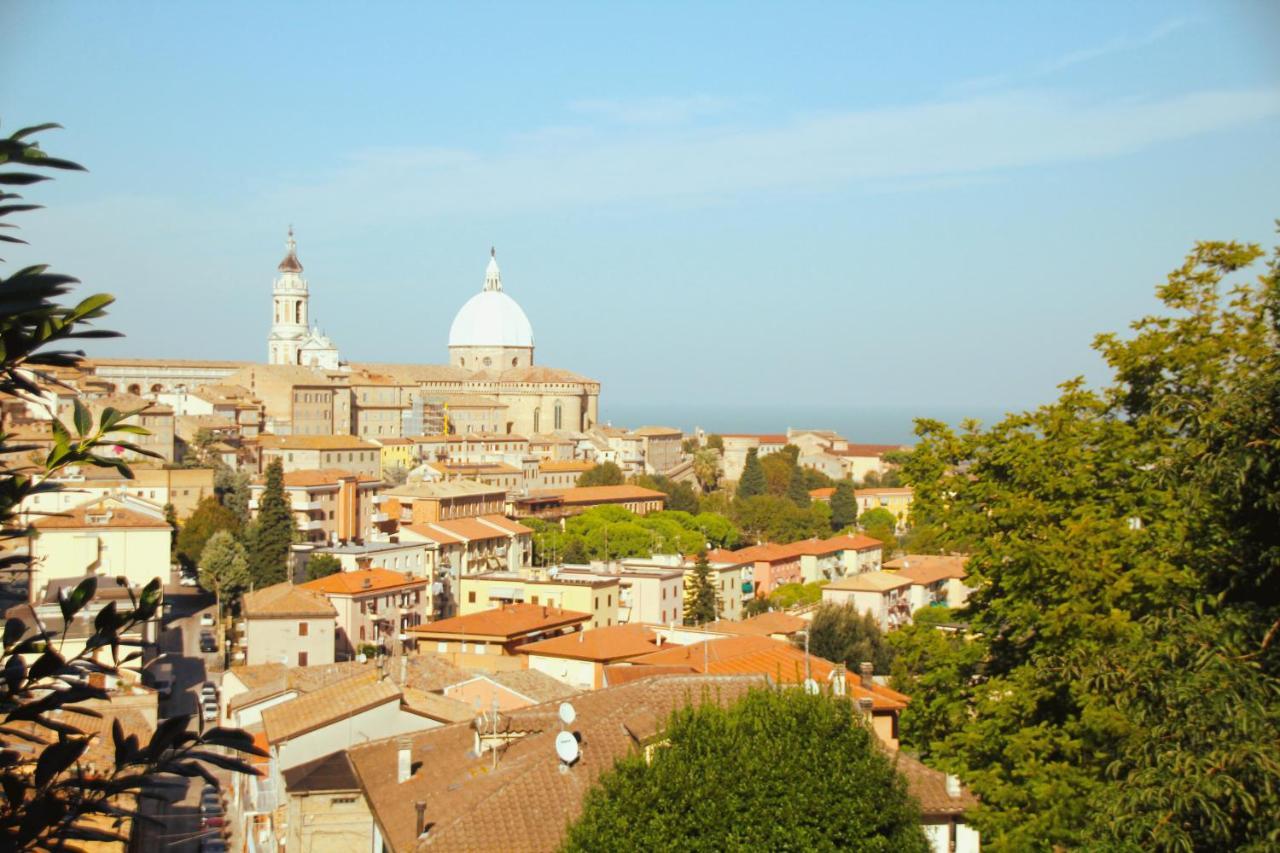 Giolo House Apartment Loreto Bagian luar foto